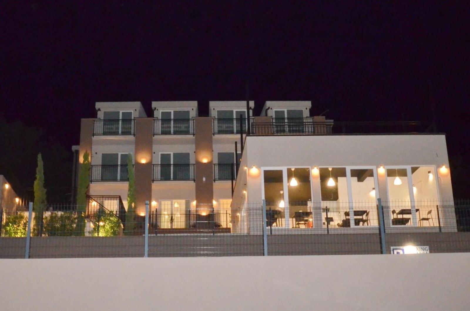 Residence Spa Apartments Dub Kotor Exterior foto