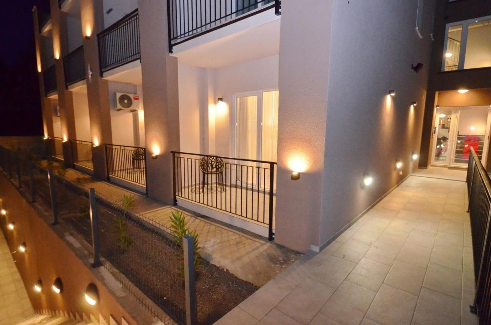 Residence Spa Apartments Dub Kotor Exterior foto