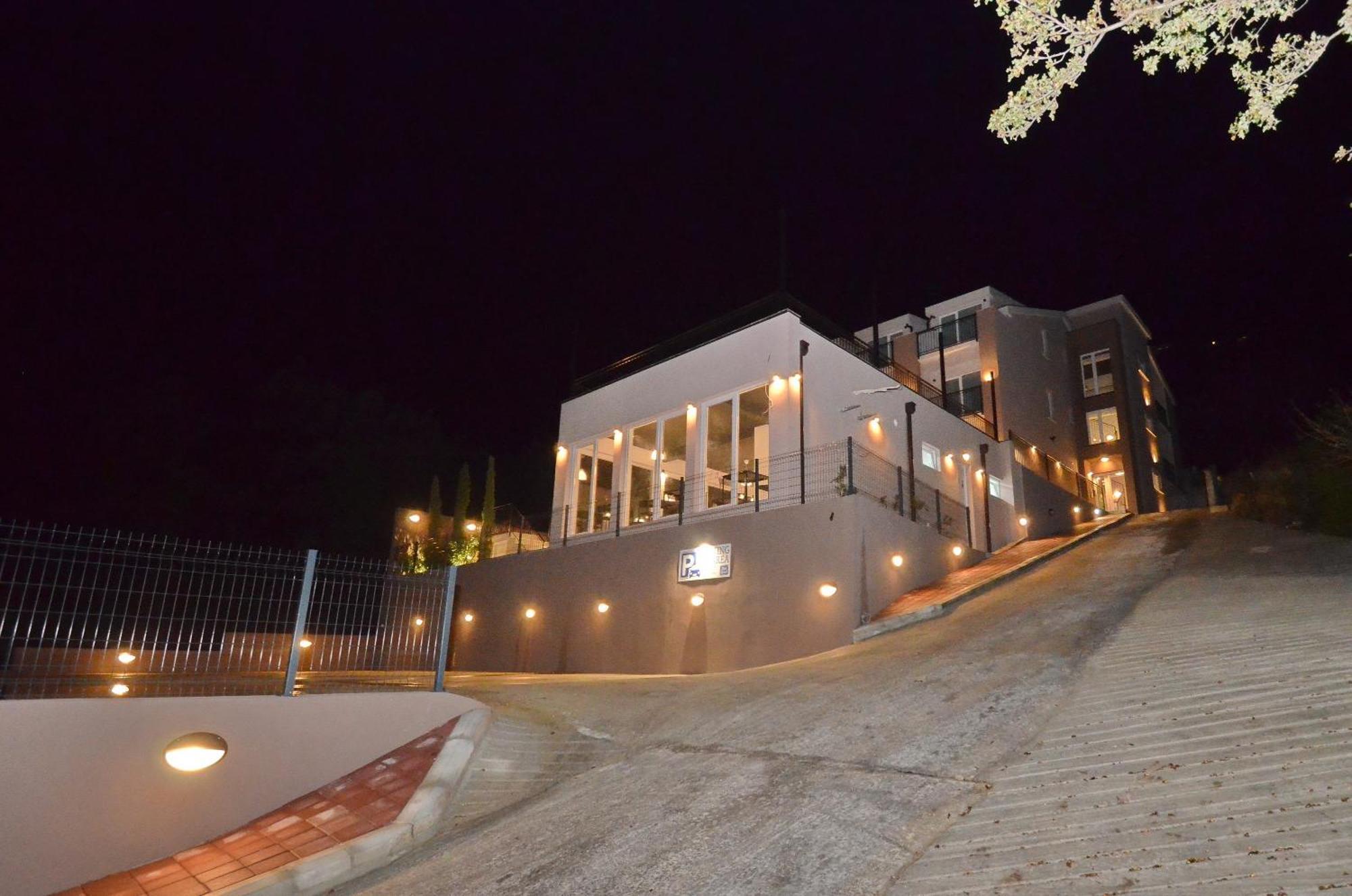 Residence Spa Apartments Dub Kotor Exterior foto